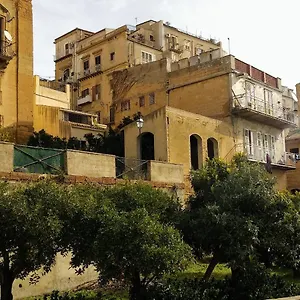 https://il-sole-e-la-luna.sicilyhotelsitaly.net
